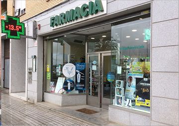 Farmacia Martínez de la Concha fachada farmacia